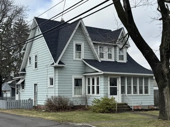 216 Orange St, Galion, OH 44833