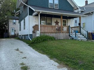 6910 16th Ave #1/2, Kenosha, WI 53143