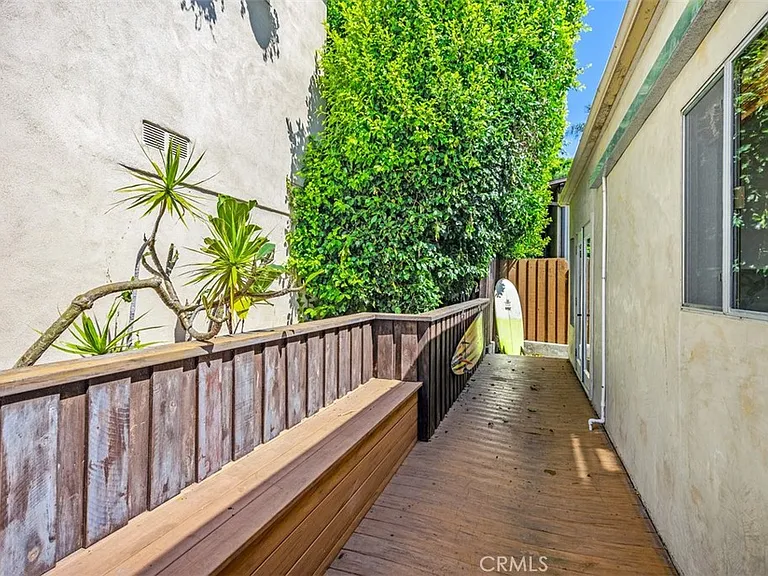 31888 Hillside Ln — Photo 28