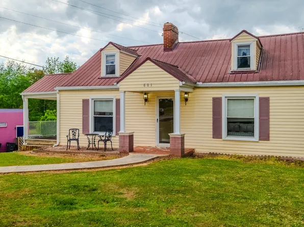 601 N Spring St, McMinnville, TN 37110