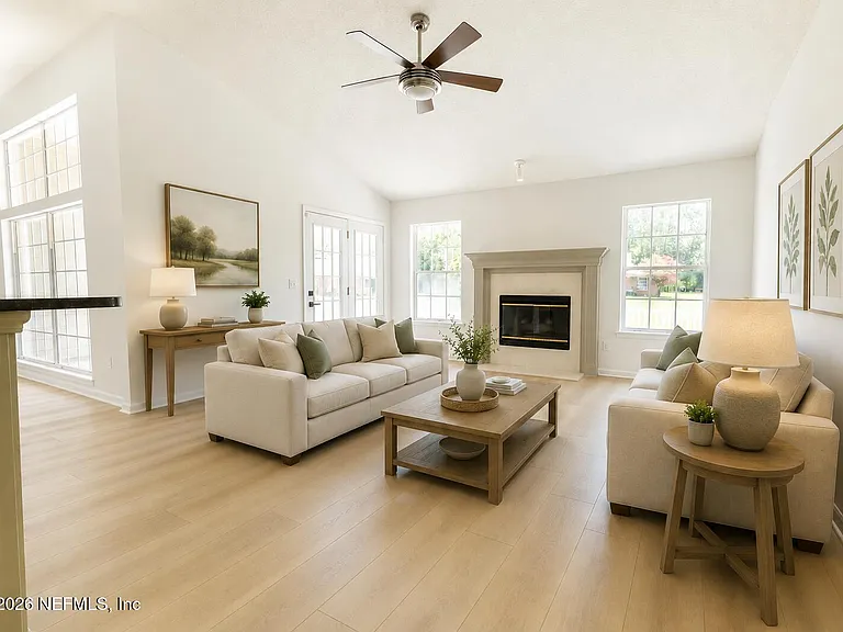 4635 Forest Glen Ct — Photo 6
