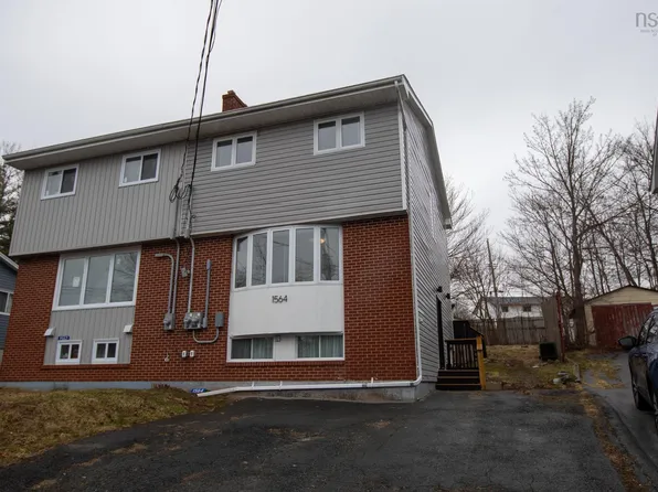 1564 Riverside Dr, Lower Sackville, NS B4C 2Y8