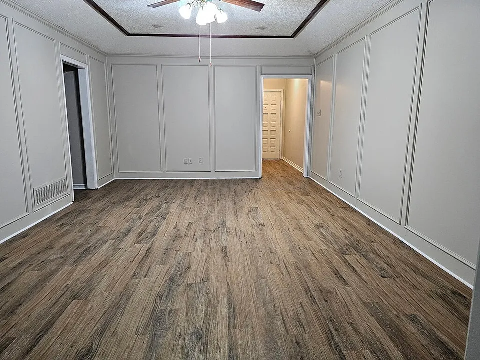 309 Christie Ct
