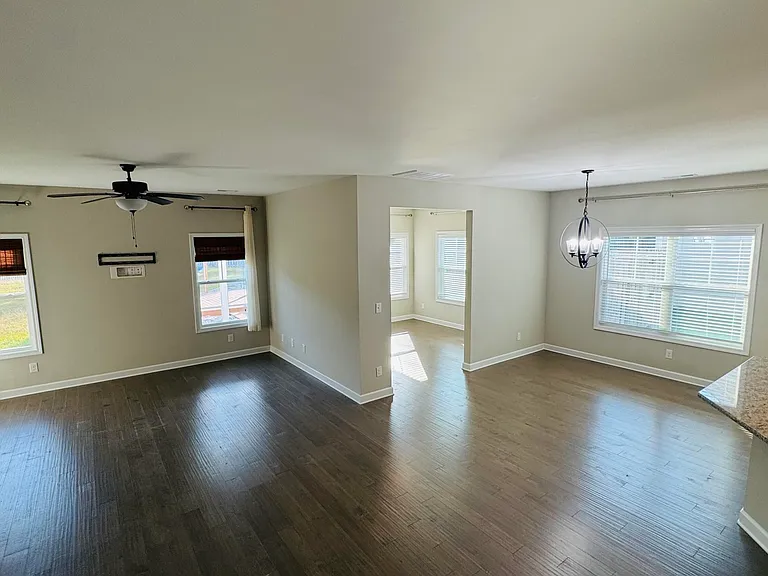 122 Permeta Dr — Photo 7