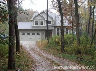 W4569 Bluff Rd, East Troy, WI 53120