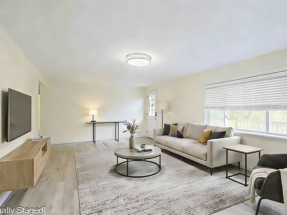 5th image of 2433 Swings Corner Point Isabel Rd