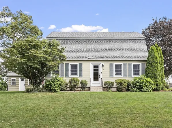 15 Dewey Ave, Wilmington, MA 01887