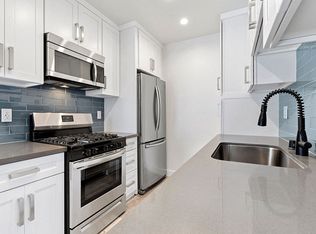 Cedar Glen, North Hollywood, CA 91606