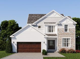 318 Paradise Ct, Hartland, WI 53029