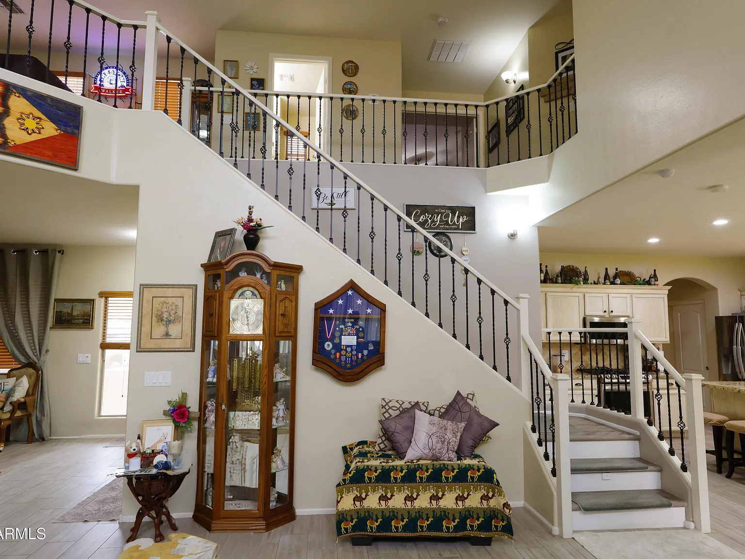 5 bed, 3.0 bath, 2950 sqft, $3,350 — Photo 4