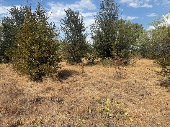 3rd image of 780 County Road 410a