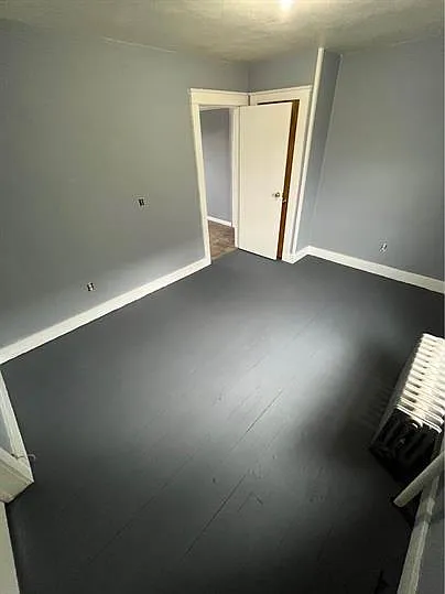 303 Robble Ave — Photo 10