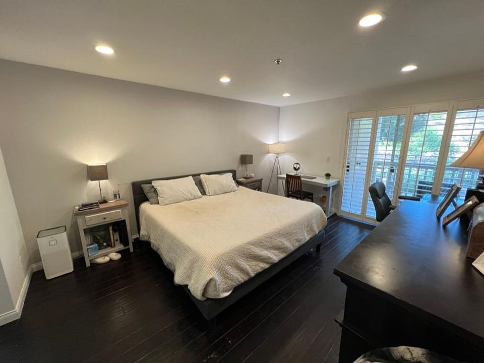 1st image of 5728 Oak Bend Ln Unit 304