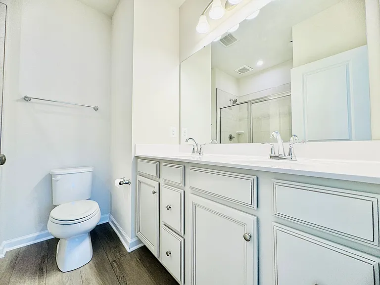 18374 Reaper Hill Ct — Photo 17
