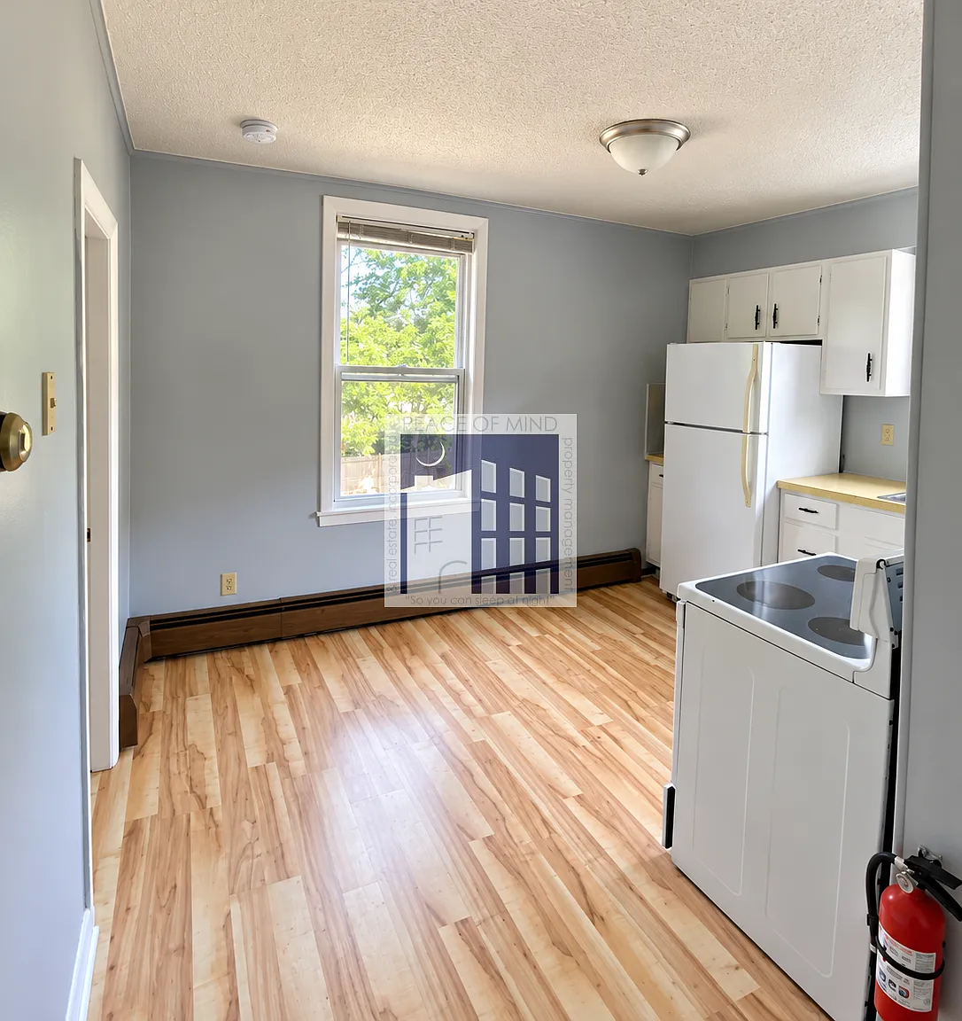 Cozy 2nd Floor studio/1 bedroom for $1,100 per month — Photo 2