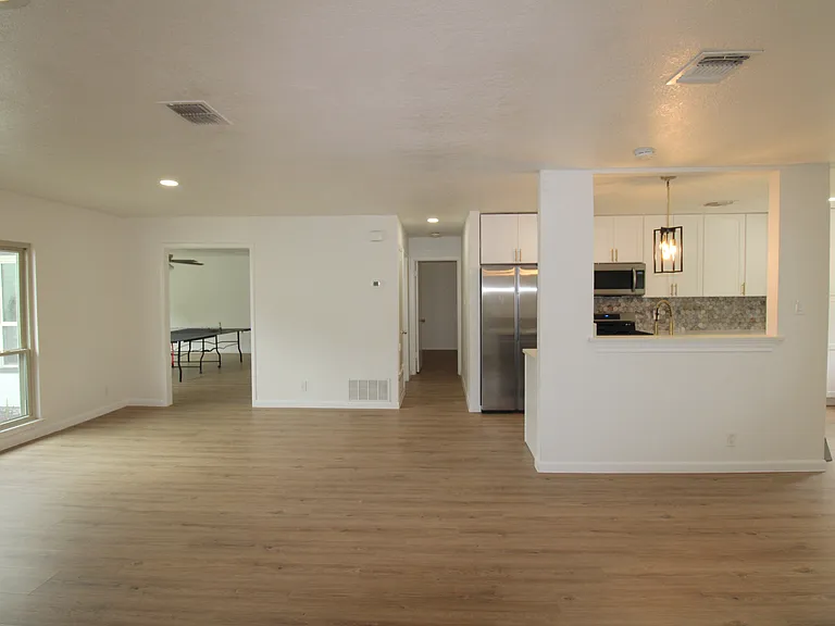3807 Briarhaven St — Photo 4