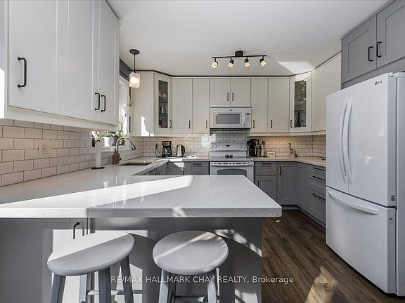 5th image of 1103 Belle Aire Beach Rd