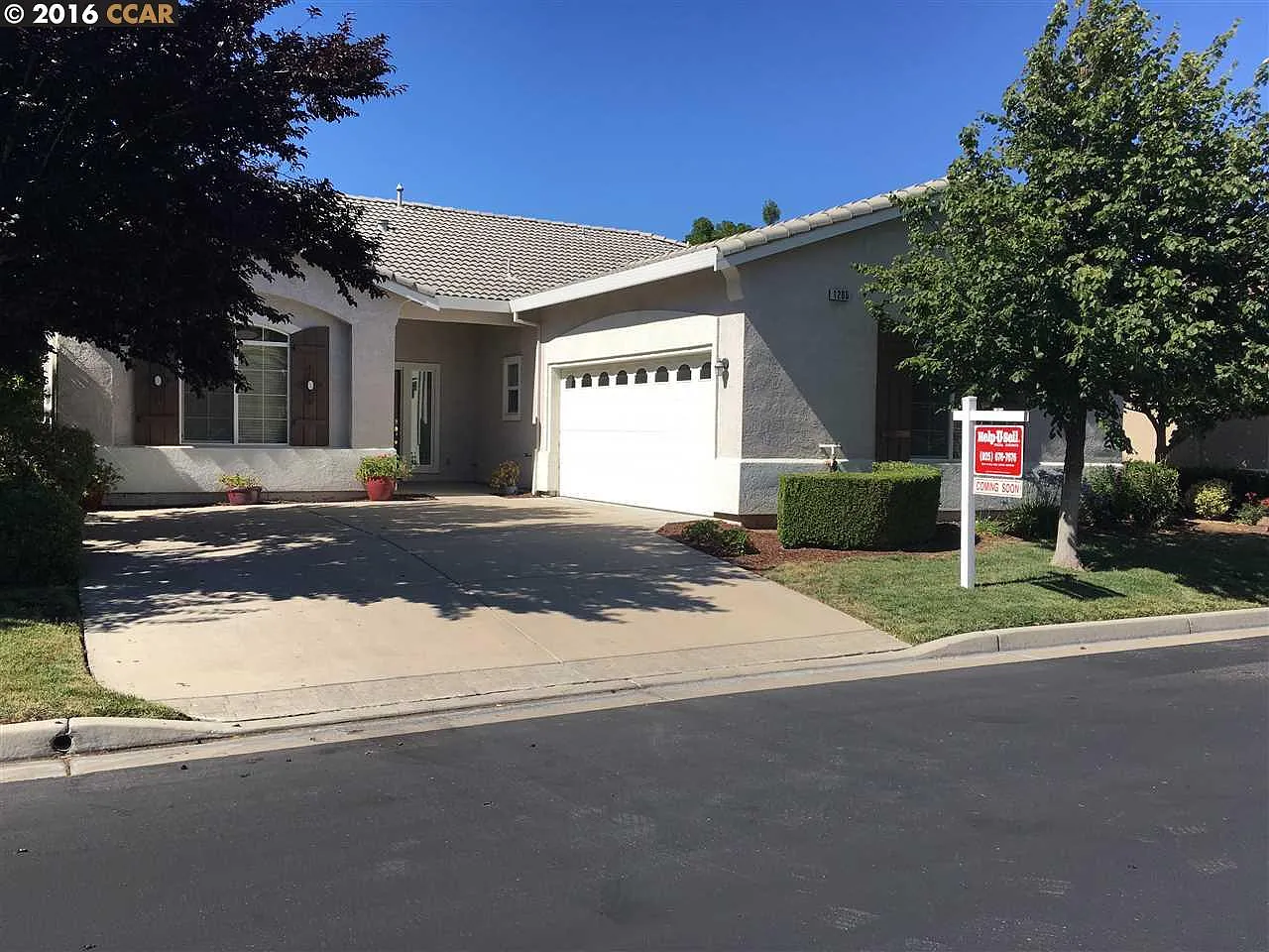 1205 Alderman Ln photo 1