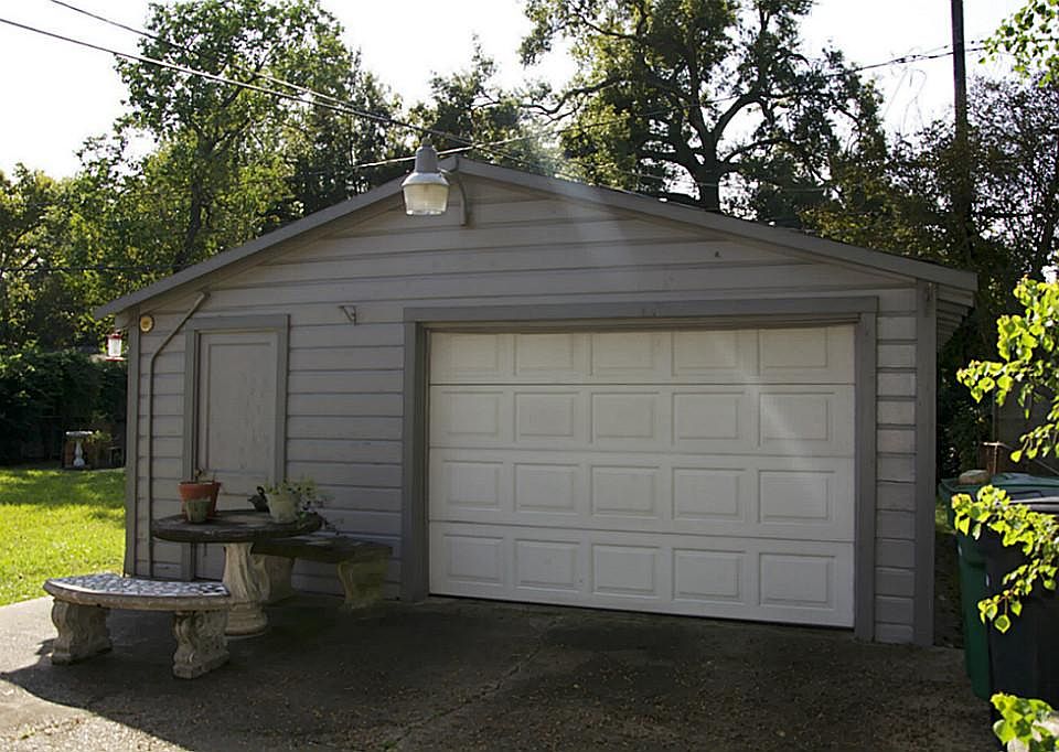 Detached two car garage.