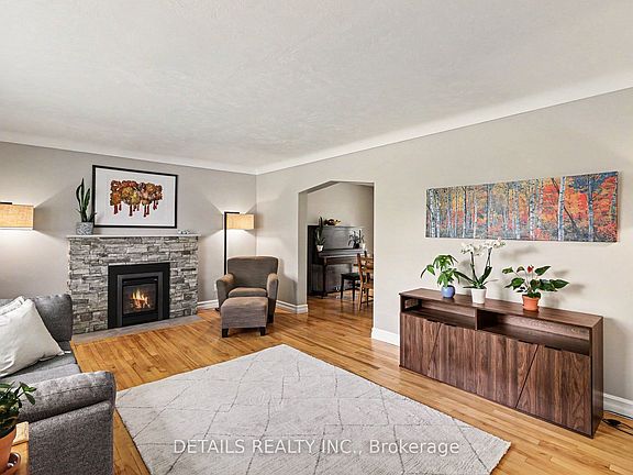5th image of 805 Smyth Rd