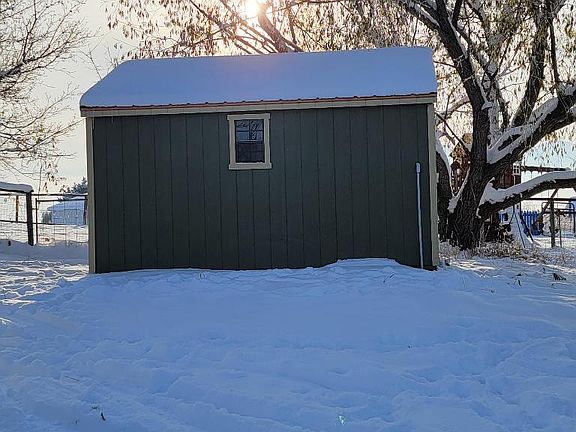 2nd image of 997 Honey House Ln
