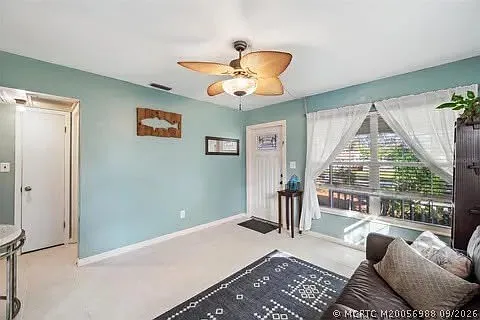 3 bed, 2.0 bath, 1755 sqft, $1,817 — Photo 3