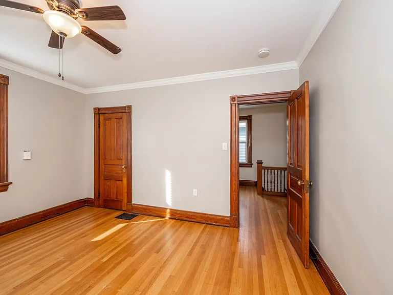 2737 Arbor Ave — Photo 26
