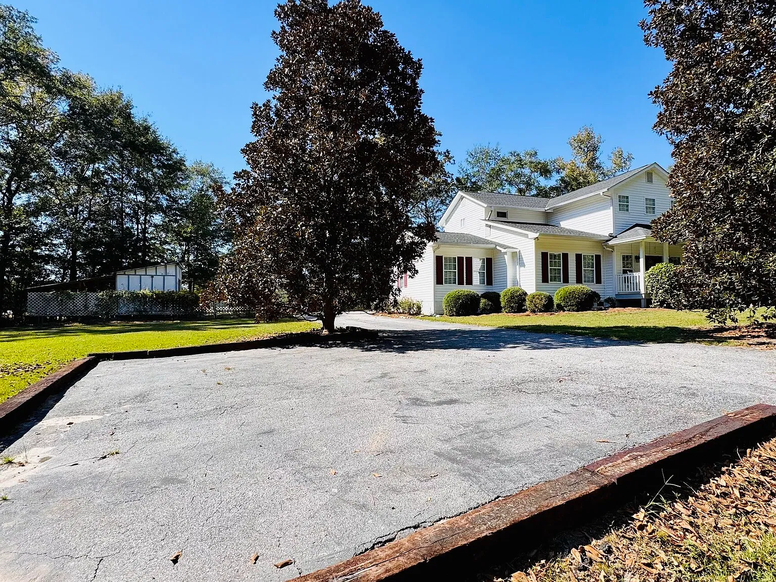 4 bed, 3.5 bath, $2,695 — Photo 3