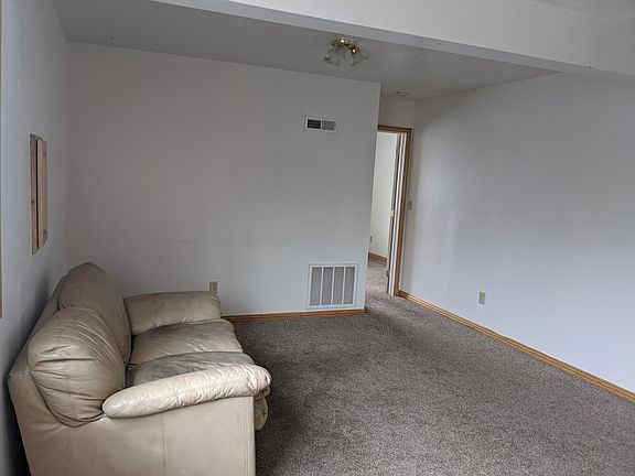 3rd image of 118 E Forest St APT 2