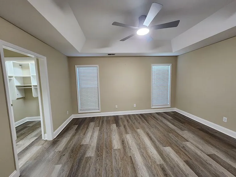 733 Woodland Pointe Pl — Photo 24