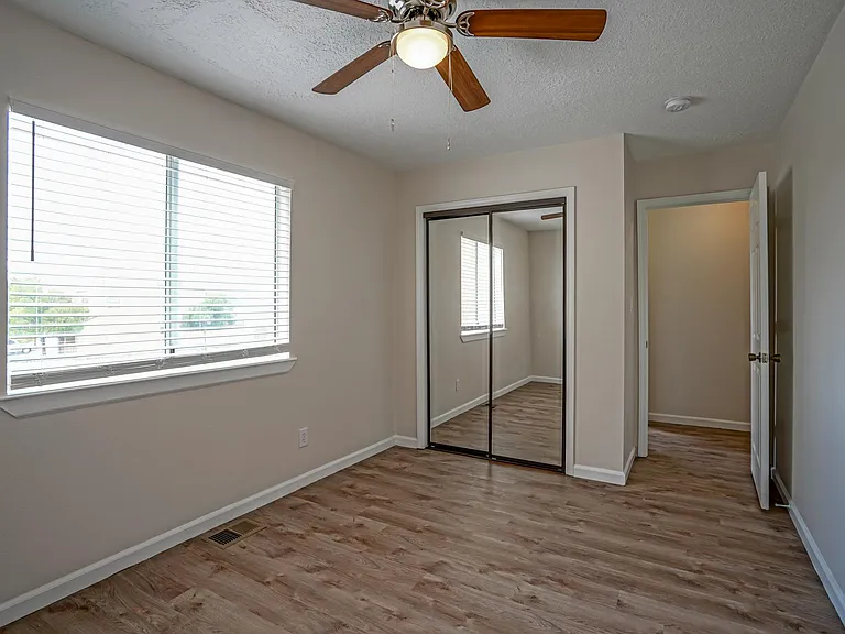 5004 Plateau Ln NW — Photo 32