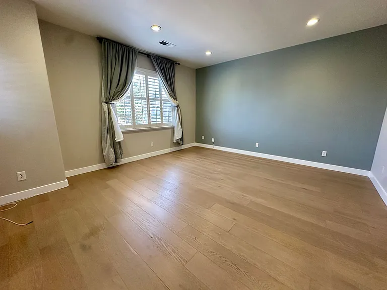 2298 Lenox Pl — Photo 4