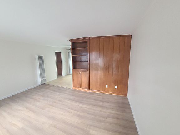 2nd image of 4572 Utah St #2