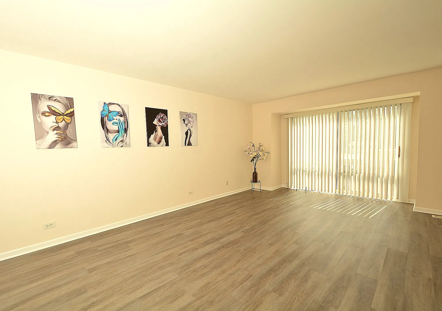 2 bed, 1150 sqft, $1,750 — Photo 3