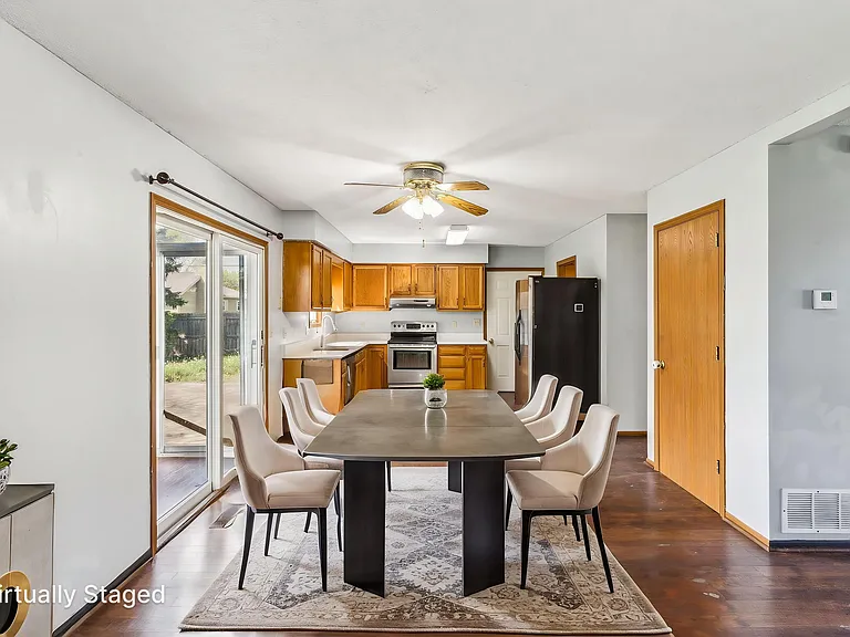2357 Amy Ave — Photo 6