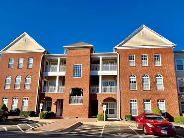 1903 N Lincoln Ave APT 221, Urbana, IL 61801