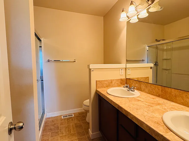 4118 148th St SW #B1 — Photo 10