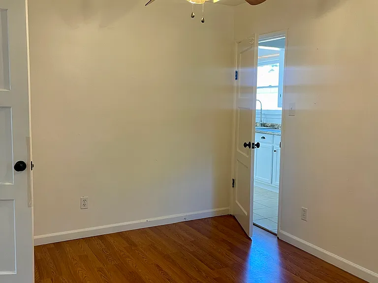 125 S Poli St — Photo 7