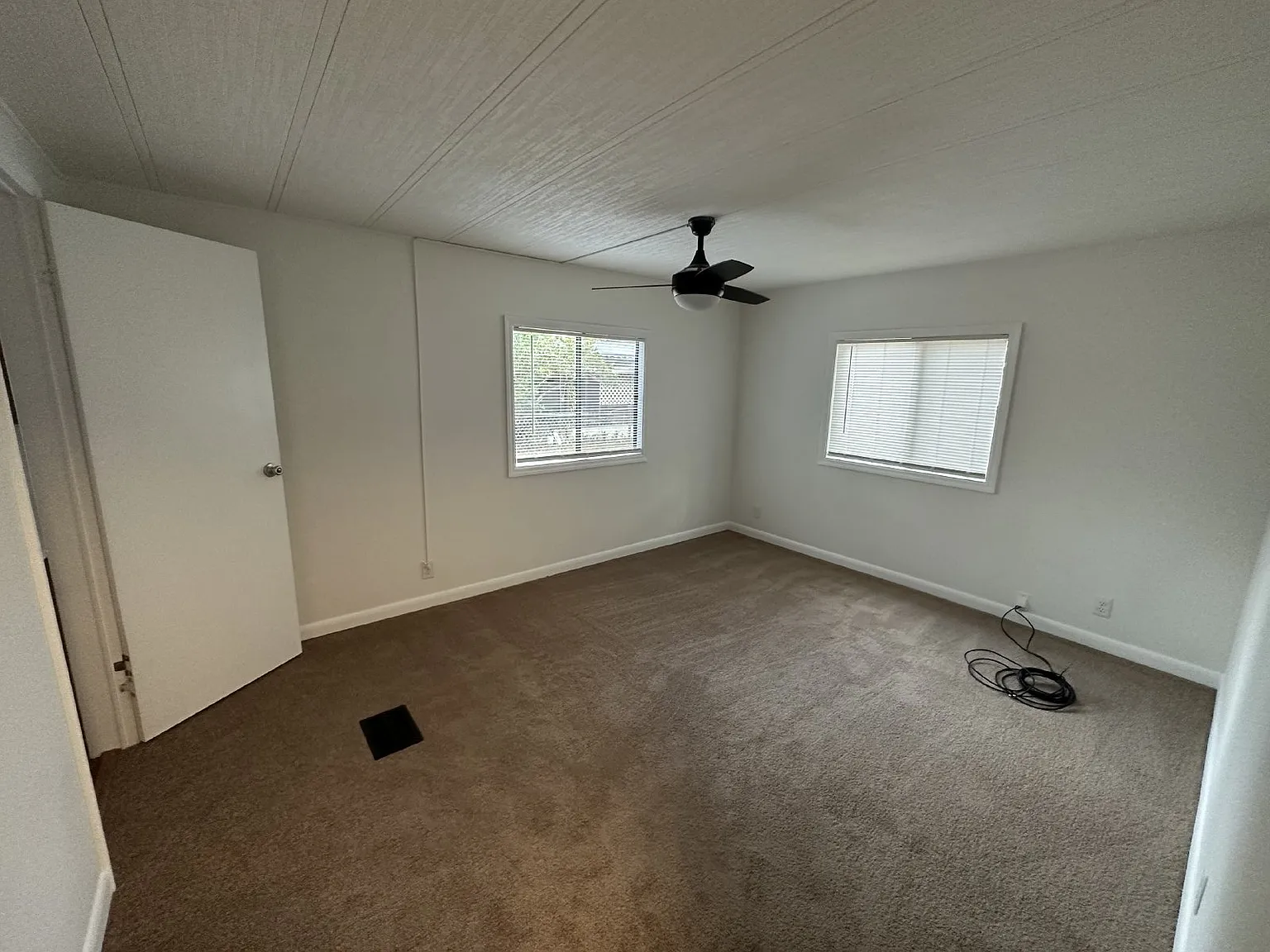 2 bed, 2.0 bath, 864 sqft, $1,450 — Photo 4