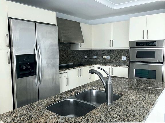3rd image of 1350 Main St Unit 1304