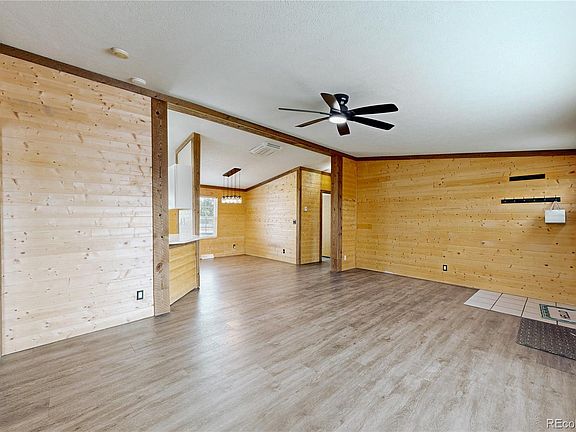 5th image of 16203 Barley Avenue
