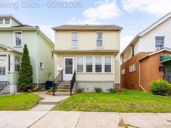126 E Henry St, River Rouge, MI 48218