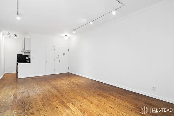 Rented by Halstead Real Estate | media 13