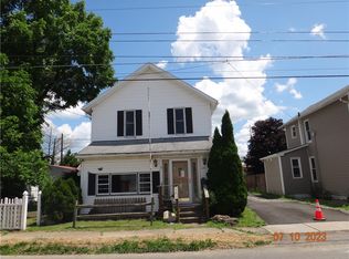 120 N Center St, Grove City, PA 16127