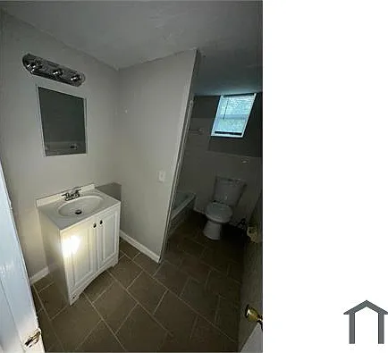 2851 Sophia St #7 — Photo 8