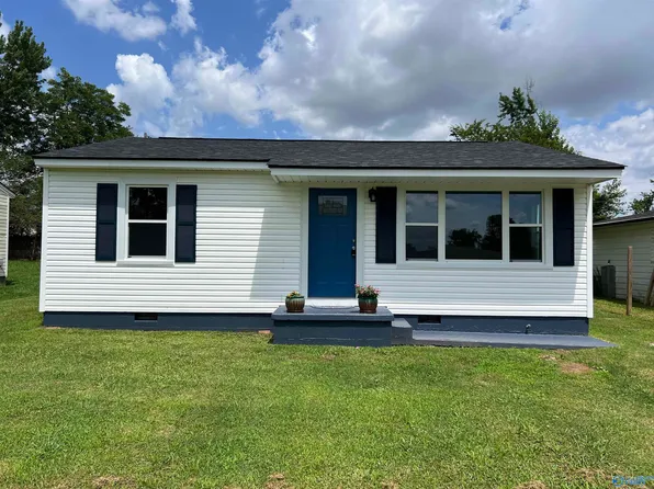 106 Coffman Cir, Athens, AL 35611