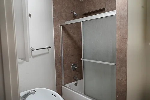 1606 Gramercy Ave #206 Photo 1
