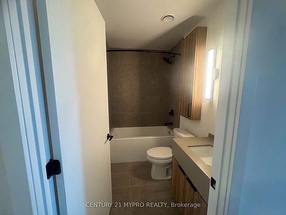 4th image of 89 Montclair Ave #1619