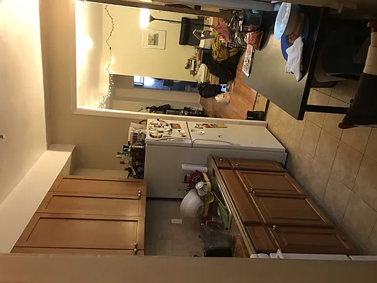 Rented by Capri Jet Realty Corp | media 14