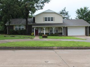 1811 Mockingbird Ln, McAlester, OK 74501